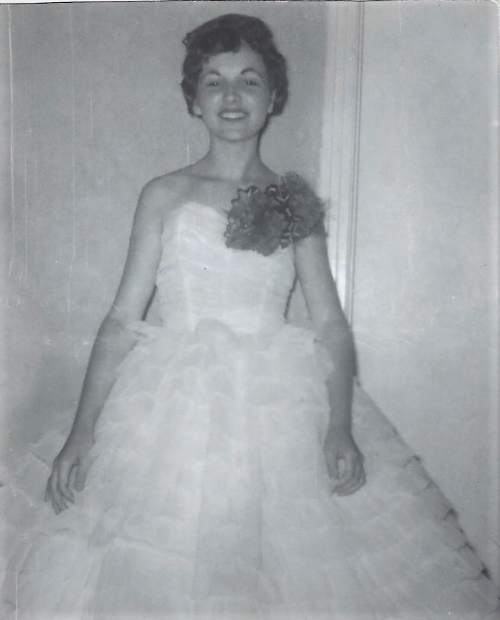 1961-06 - Prom