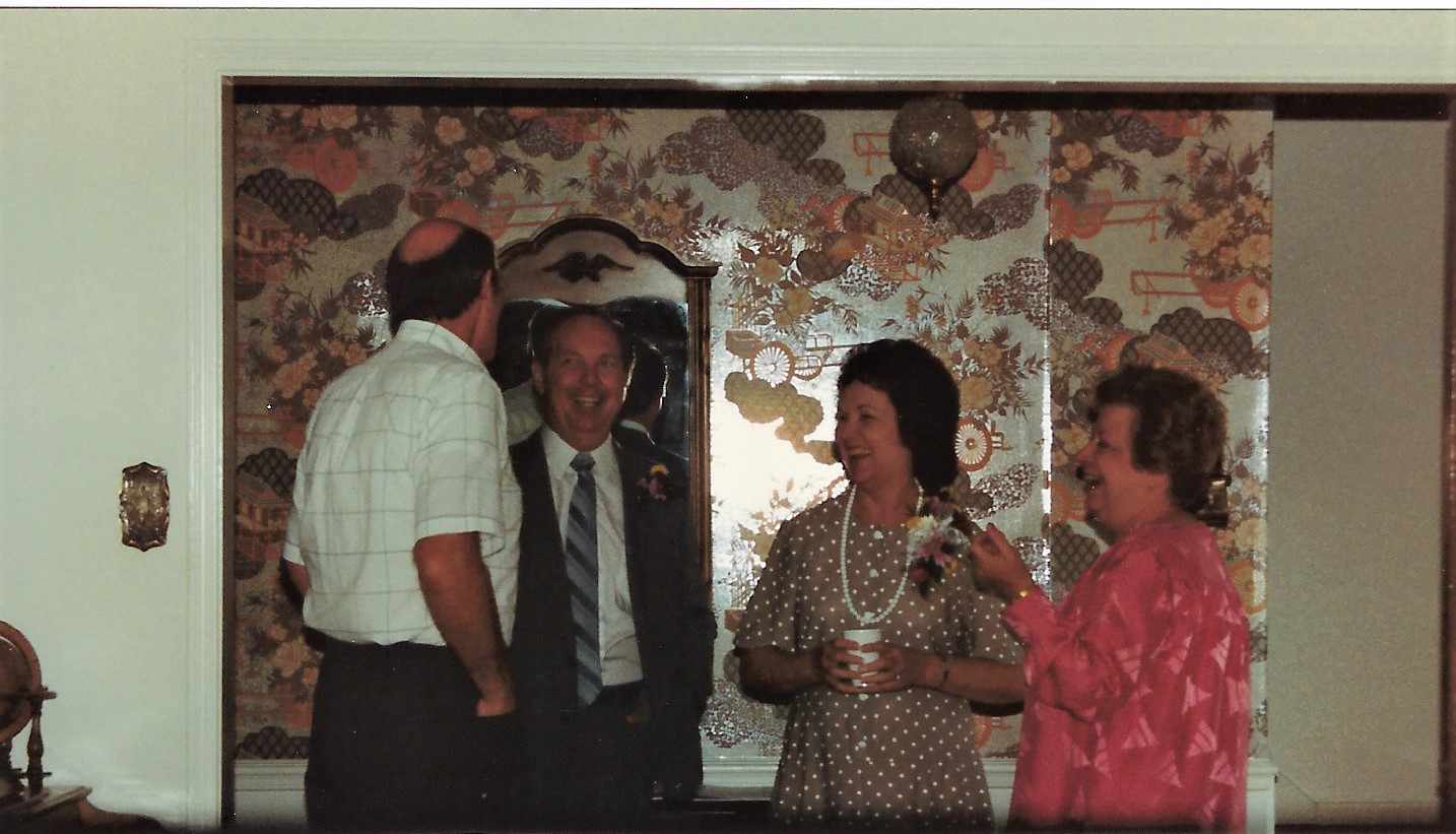 Joe Robinson, Richard, Eva, and Carolyn  Robinson